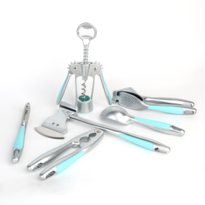 De BSCI-certificering voor de op maat gemaakte flesopener voor rode wijn werd in oktober 2025 met succes goedgekeurd